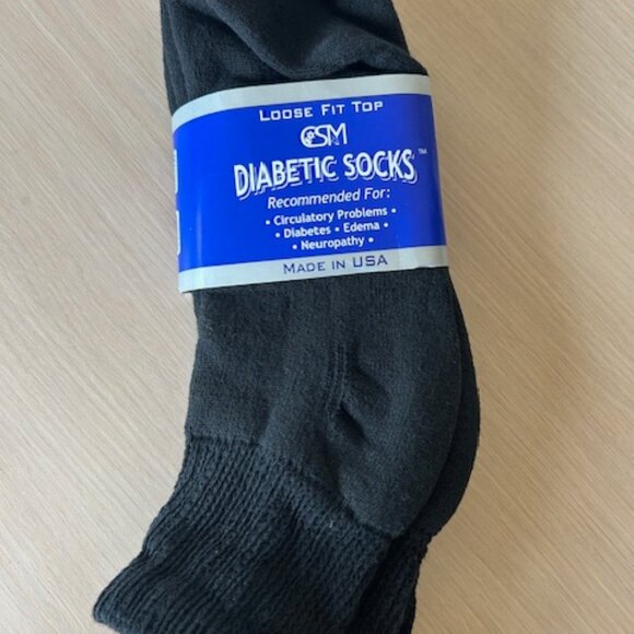 Men's Diabetic Socks - Picture 1 of 2